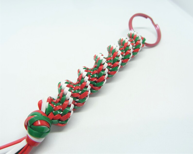 5 String Plastic Lace Keychain Etsy