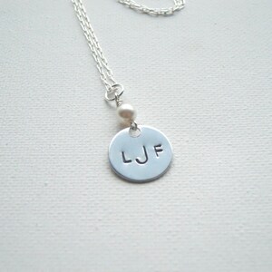 Monogramm Halskette erste Halskette handgestempelt Halskette Monogramm Schmuck personalisierte Schmuck handgestempelt Monogramm