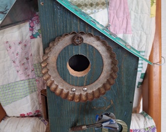 BuLLsEyE BirdHOuSE