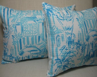Lilly Pulitzer Accent Pillow with INSERT (Choose Size) Resort White La Via Loca /Preppy/Dorm Bedding/Baby Gift/Home Decor