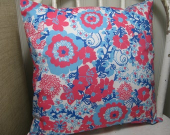 Lilly Pulitzer Accent Pillow with INSERT 12"x12" / White Shell Yeah/Preppy/Southern /Sorority Gift/Dorm Bedding/Baby Gift