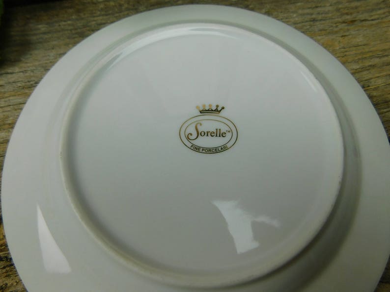 Vintage Large Round Sorelle Platter and 6 SaladDessert Plates Green Mint Garden Pattern