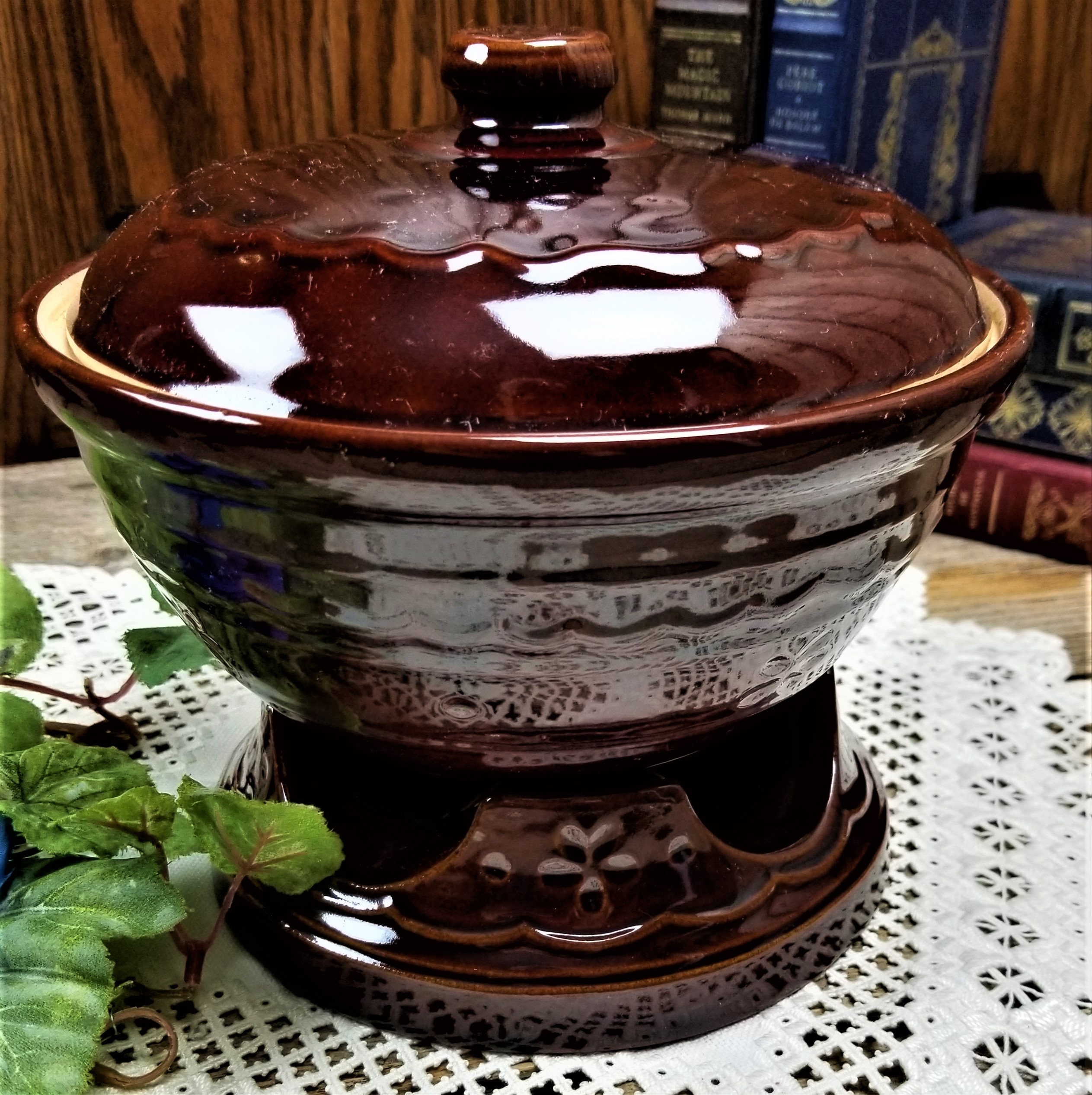 Marcrest Oven Proof Stoneware Covered Casserole With Warming Stand