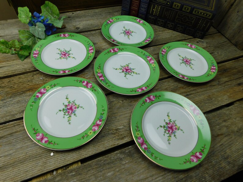 Vintage Large Round Sorelle Platter and 6 SaladDessert Plates Green Mint Garden Pattern