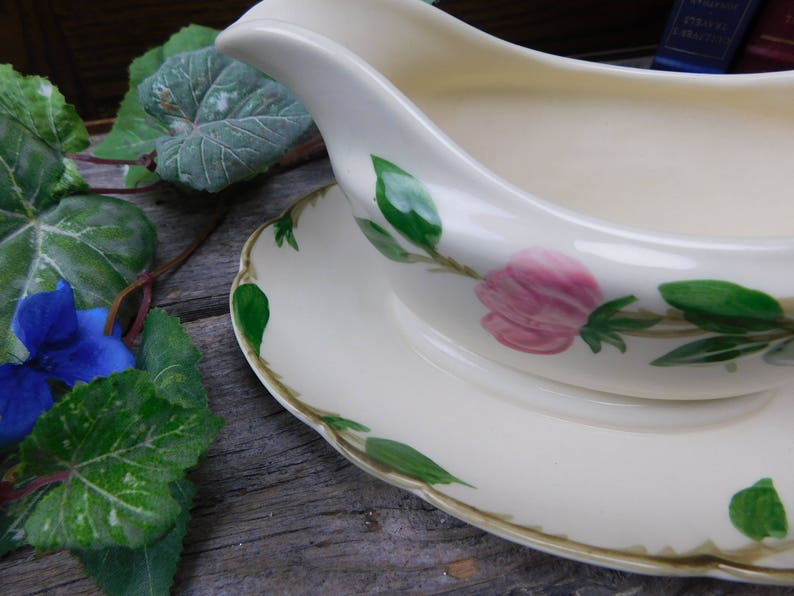 USA Vintage Mid Century Franciscan Hand Painted Desert Rose Gravy Boat