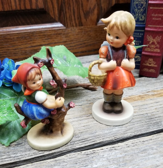 Set of 2 Vintage Goebel M. J. Hummel Figurines School Girl 81/0 Apple Tree  Girl 141 3/0 West Germany -  Canada