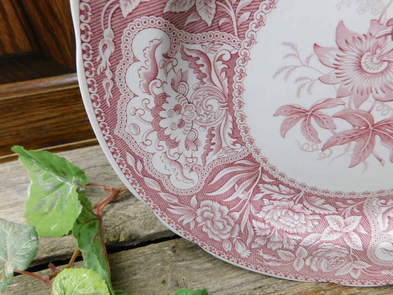 Set of 3 Spode Red Archive Collection Georgian Series Floral Dinner Plates