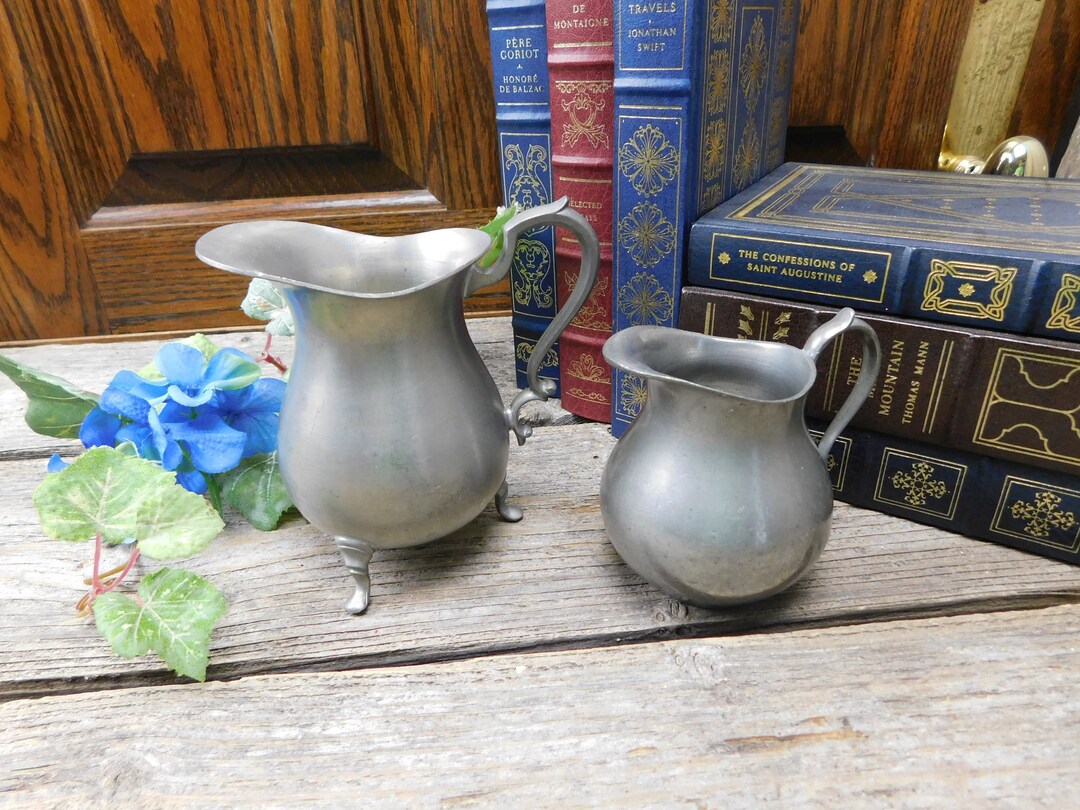 Set of 2 Vintage Pewter Creamers Hans Klein Den Haag Pewter  Pewter