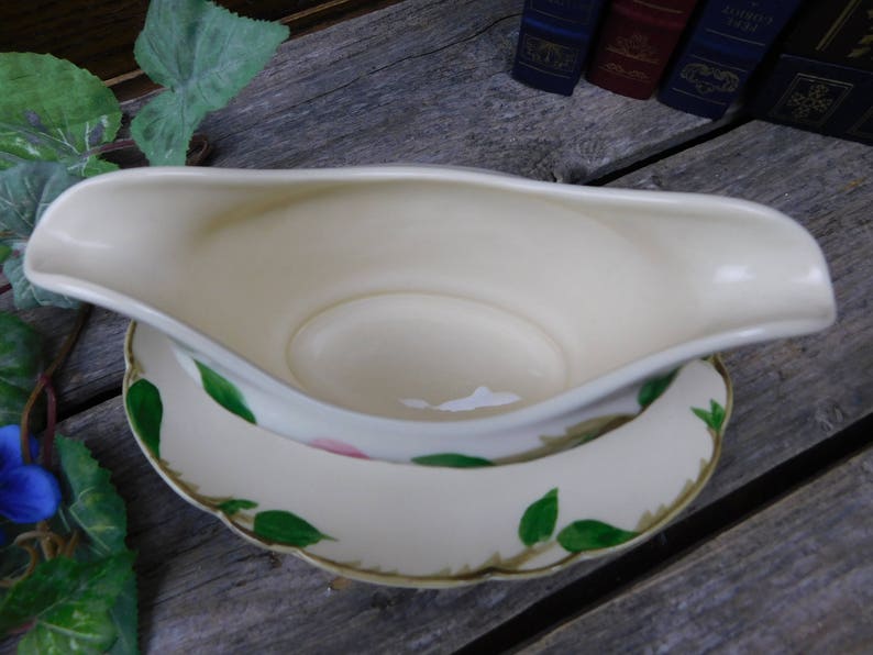 USA Vintage Mid Century Franciscan Hand Painted Desert Rose Gravy Boat