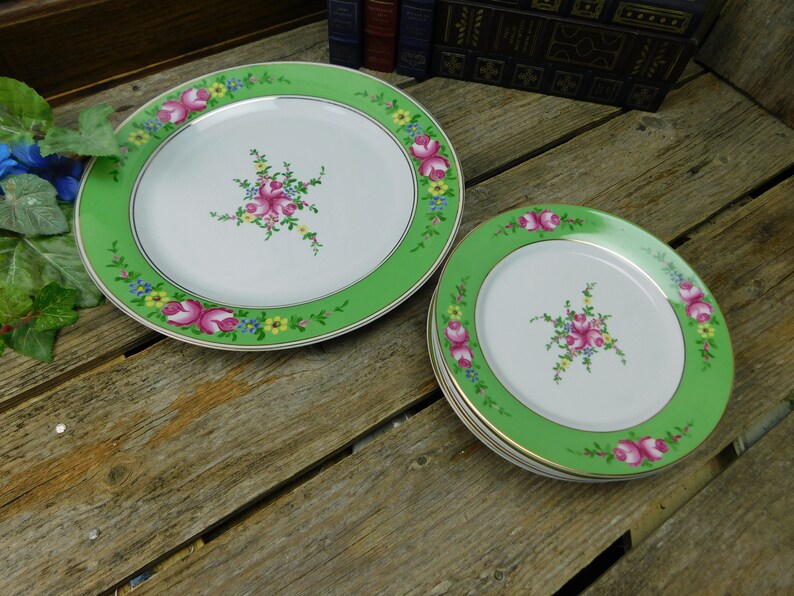 Vintage Large Round Sorelle Platter and 6 SaladDessert Plates Green Mint Garden Pattern