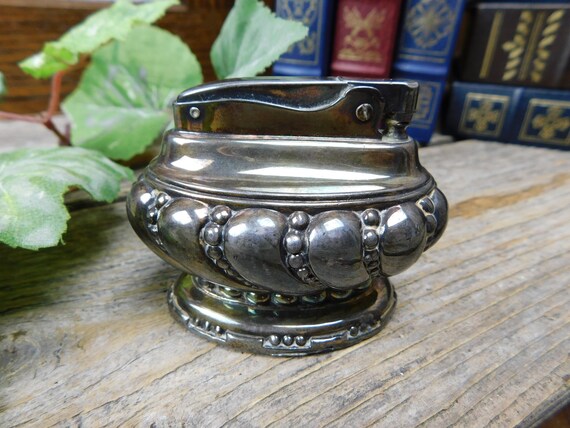 Vintage Mid Century Zilveren Vergulde Ronson Kroon Tabel Sigarettenaansteker Top