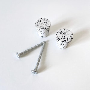 Pomello per mobiletto in terrazzo, maniglia rotonda nera e bianca (PREZZO PER UNITÀ)