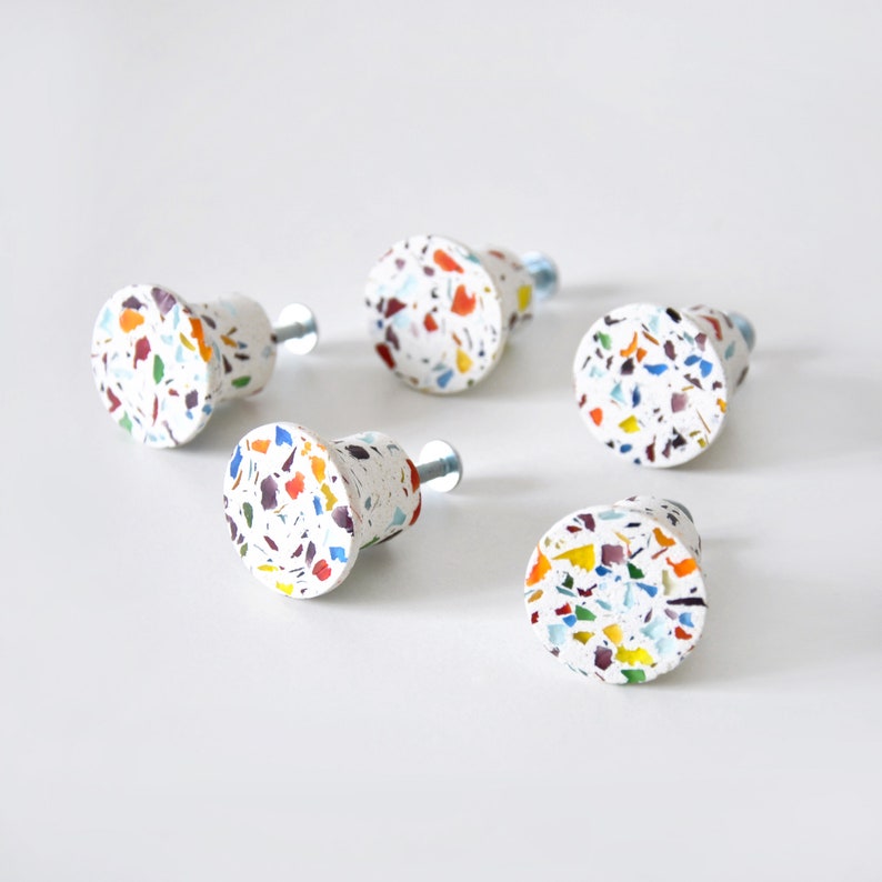 Terrazzo knob Multicolor Recycled Glass terrazzo Pulls, kitchen cabinet knobs, Nightstand knobs Handmade, Round Bedroom handles, Bathroom image 1