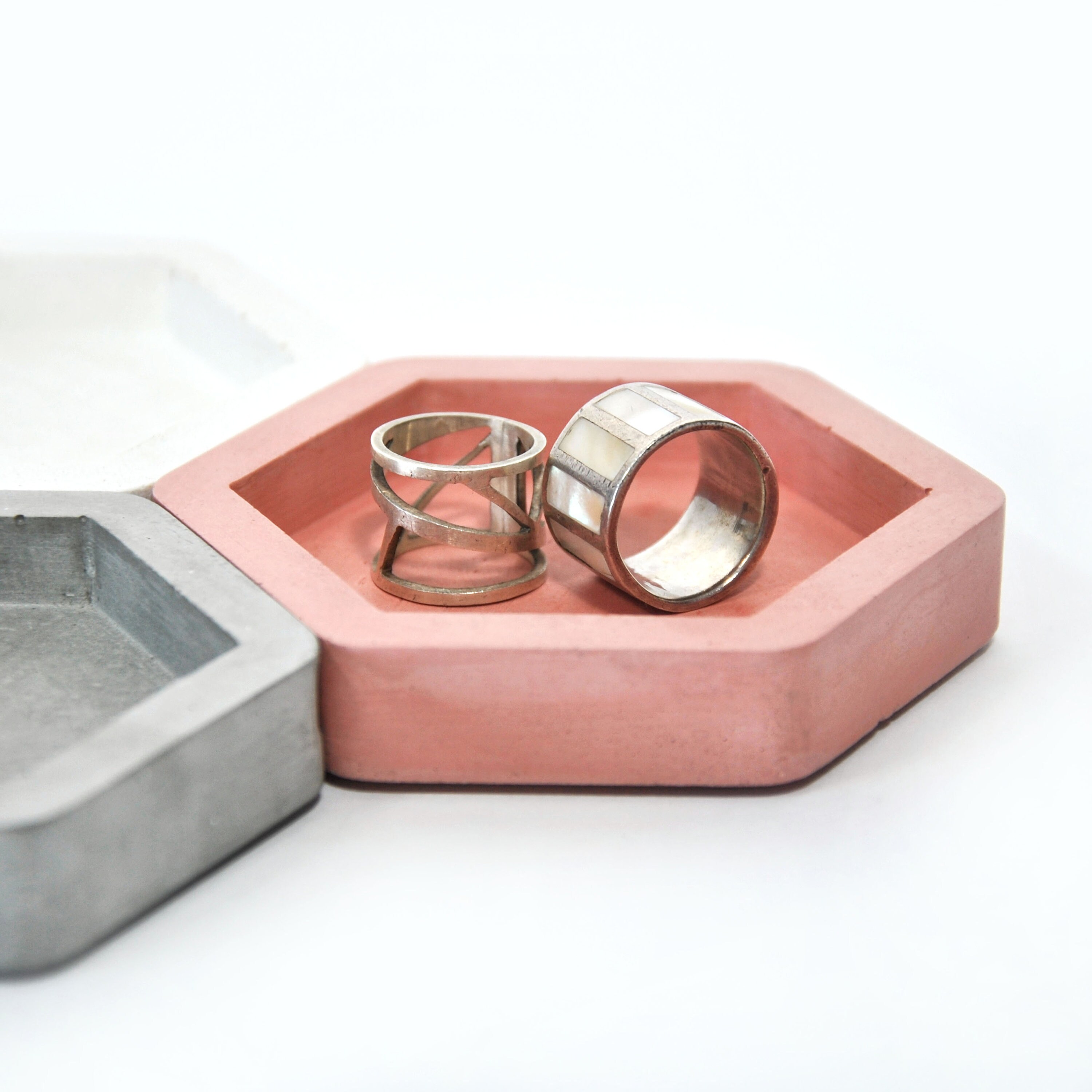 Plateau de Bibelot en Béton Moderne, Plaque Ciment Hexagonale, Plateau à Bijoux, Décor Minimaliste, 