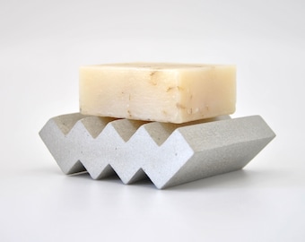 Handmade Concrete Soap Dish, Modern and Durable Holder for Bathroom or Kitchen, Sleek Design for Minimalist Bath Décor