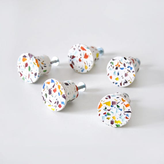 Terrazzo cabinet knob Multicolor Recycled Glass, Handmade Hardware (PRICE PER UNIT)