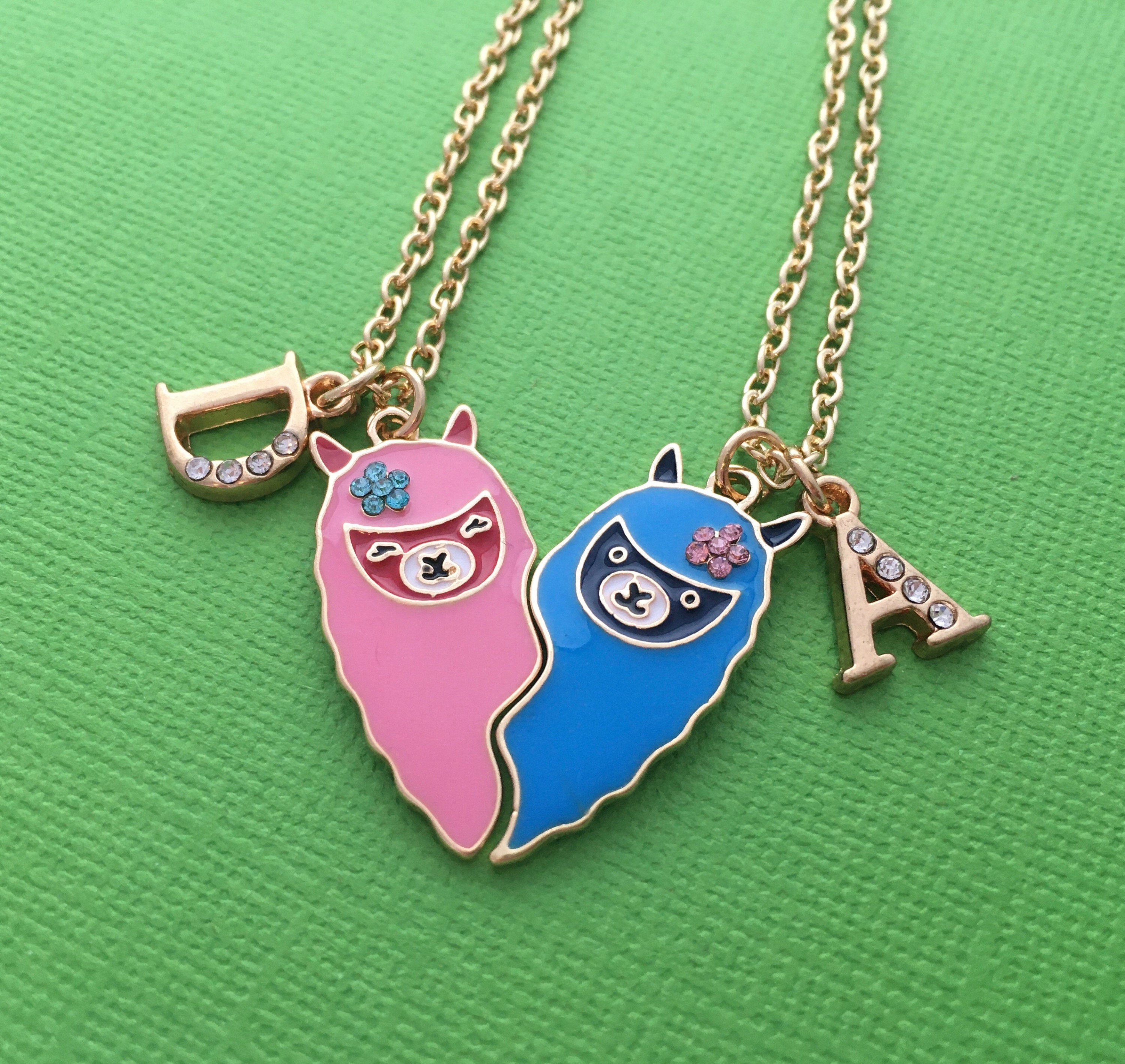 Best friend llama charm best sale necklace