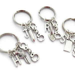 4 Best Friend Keyrings, Partners in Crime, Weapons Keychains, Personalised Friendship Set, Gift for Cousins, Handcuff Keychains, Buddies