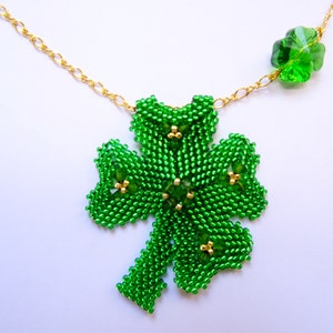Tutorial Peyote Shamrock Clover Pendant or Pin. Pattern to peyote a Lucky Four Leaf Clover using seed beads or delicas and bicones. image 2