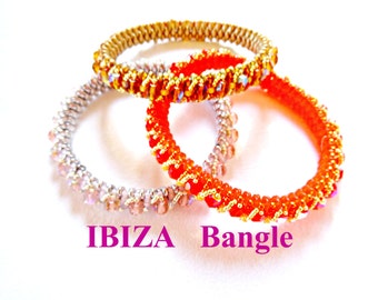 Tutorial Superduo Ibiza Bangle. Instant Pattern Download. Suitable for all levels. Original design by Butterfly Bead Kits.