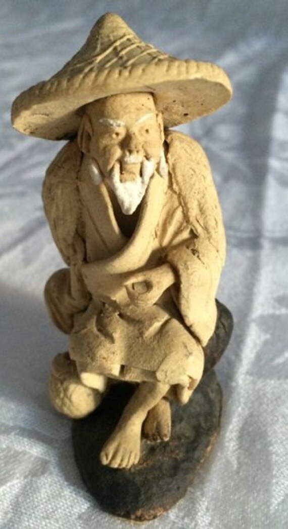 Chinese Vintage Hand Made Ceramic Statue Signed China Near Mint Condition