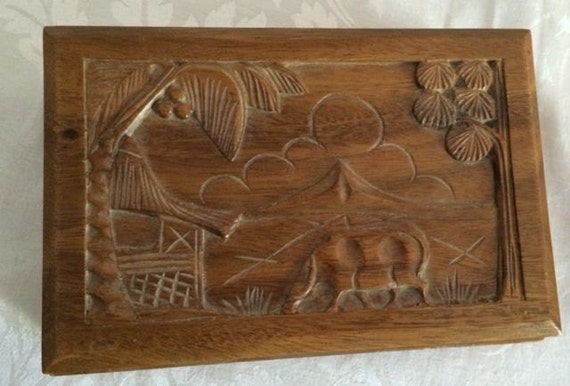 Chinese Vintage Hand Carved Hardwood  Box Early 2… - image 3