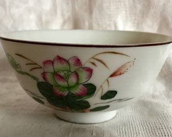 Antique Rare Chinese Porcelain Hand Painted  Colorful Flower Bird Motif Famille Bowl