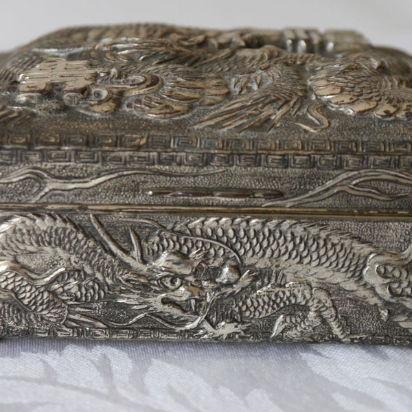 Embossed Silver Metal Asian Japanese Vintage Trinket Box