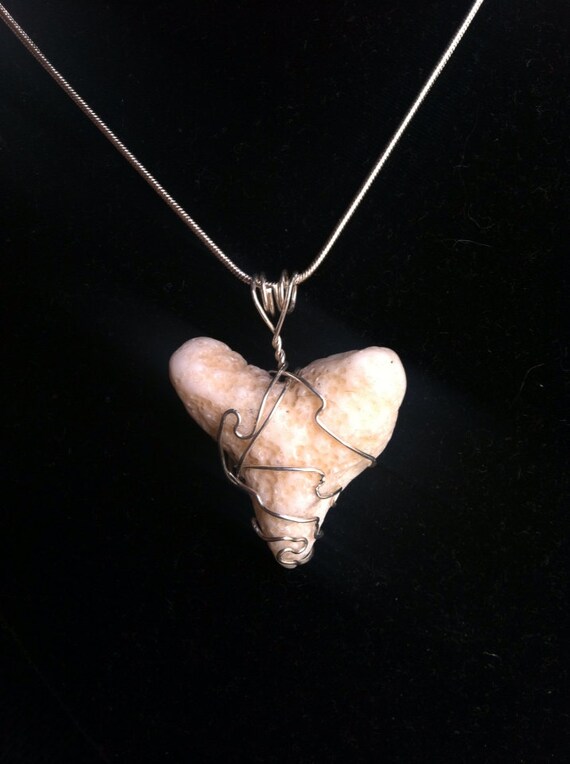 Sailors shop valentine necklace