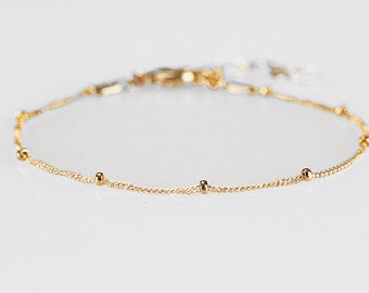 Gold chain bracelet, Dainty gold chain, Dotted bracelet, Satellite, Delicate layering bracelet, Dew drops Stacking Gold bracelet Silver
