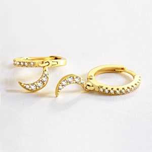 Gold Moon earrings, Moon hoops, Crescent moon, Celestial earrings, Huggie hoops, Mini hoop earrings, Birthday gift, Boho jewelry, AF101