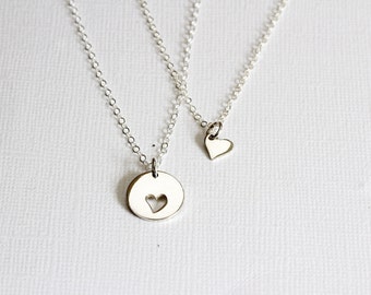 Silver Mother Daughter necklace set, Mother daughter gift Heart Necklace set Mom necklace Mother daughter jewelry Mothers day gift Christmas