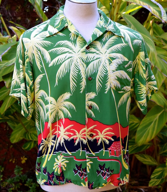 Rare 1950s Rayon Scenic Border Print Hawaiian Shir