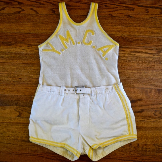 1920s / 30s Ivory Wool Knit And Flannel YMCA Baske