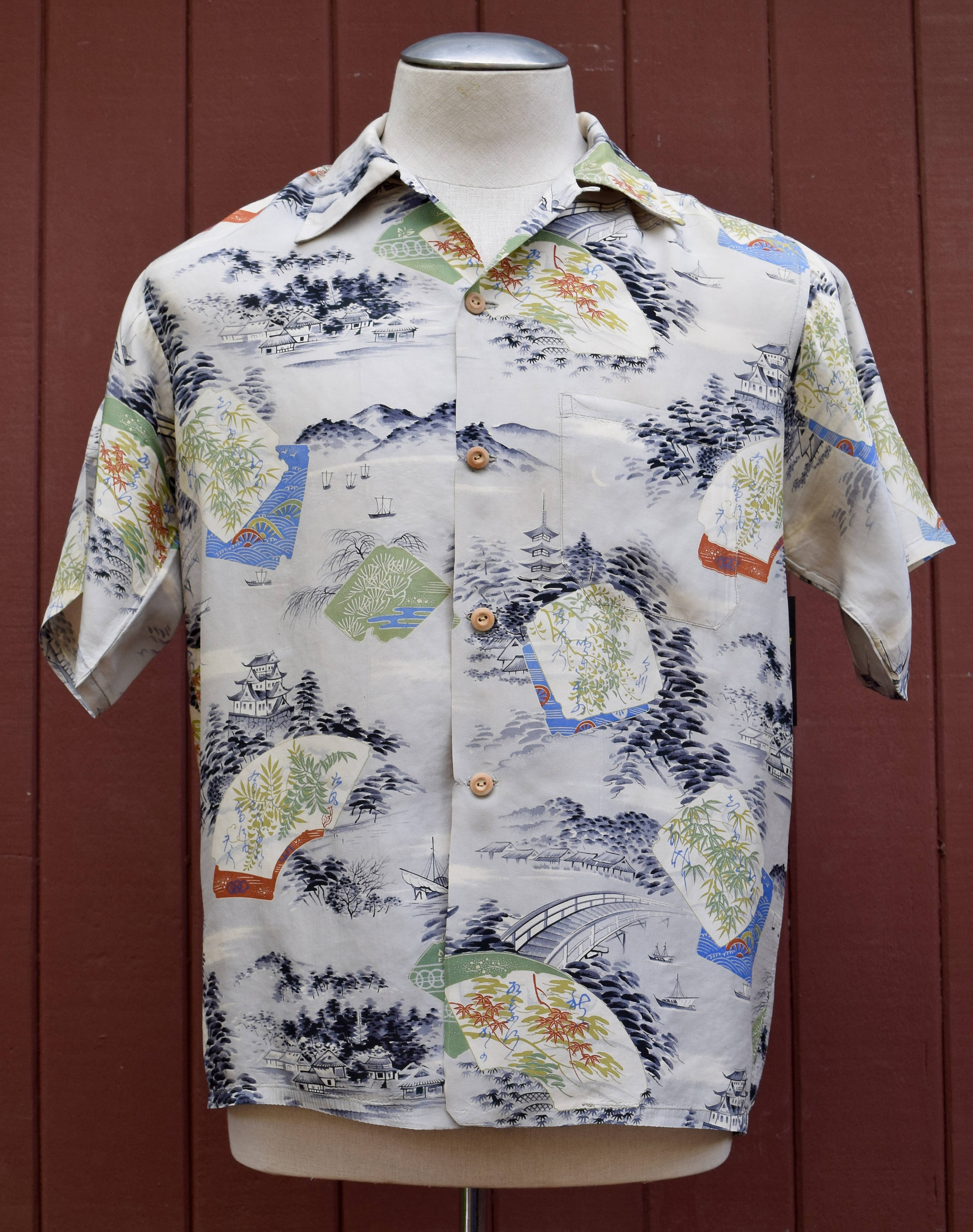 Late 40s / Early 50s Silk Japanese Edo Print Hookano Late 40s / Early 50s Silk Japanese Edo Print Hookano