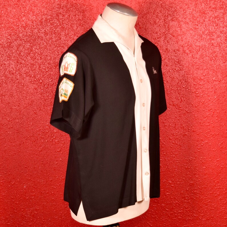 Late 1950s / Early 1960s Black And White Two Tone Chainstich Embroidered CBS Records Bowling Shirt. image 3