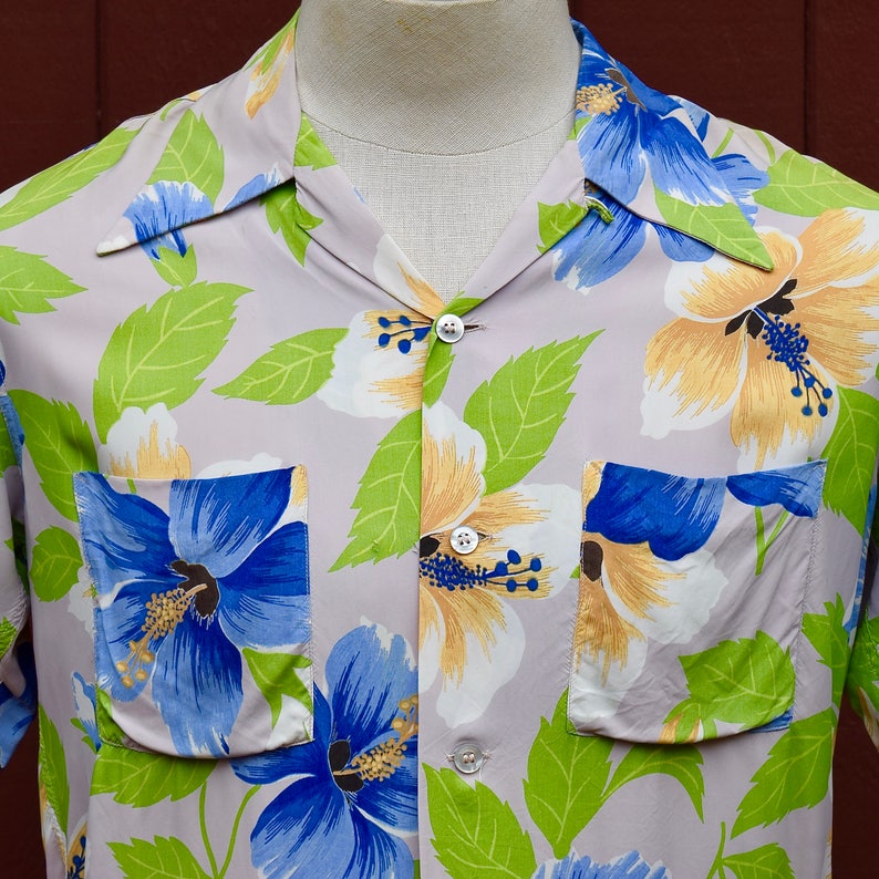 1940s /1950s Cold Rayon Hibiscus Print Hawaiian / Aloha Shirt Holiday Sportswear M image 2