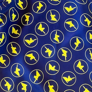 Fantastic Dead Stock Late 1940s / Early 1950s Day-Glo Chartreuse And Navy Cold Rayon Unicorn Print Pajamas Large image 3