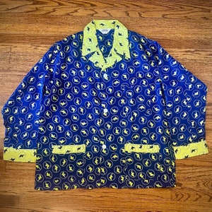 Fantastic Dead Stock Late 1940s / Early 1950s Day-Glo Chartreuse And Navy Cold Rayon Unicorn Print Pajamas Large image 1