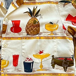 Great Late 1950s / early 1960s Cotton Tiki Drink Print Hawaiian / Aloha Shirt by Kahala Medium image 4