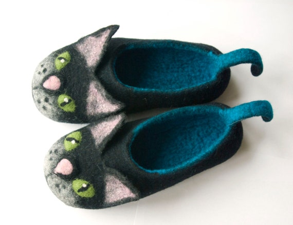 Zapatos Zapatos para niño Pantuflas zapatillas de gato negras de fieltro talla niños hechas a PEDIDO zapatillas divertidas zapatillas de gato de fieltro mojado zapatillas de bebé de animal zapatos de bebé de la casa hechos a mano 