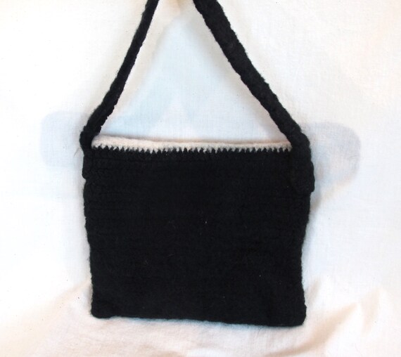 Adorable Handmade Wool Purse Handbag Black and Wh… - image 3