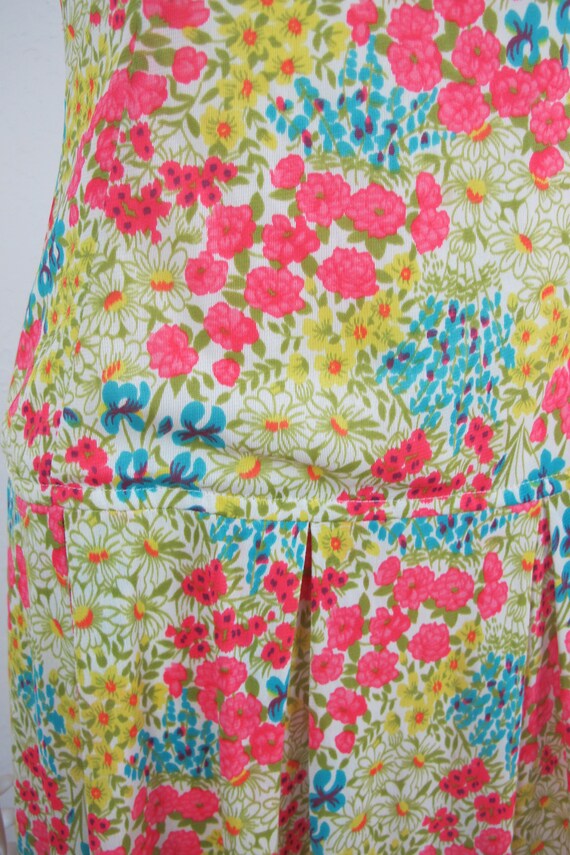 Amazing Vintage 70s Floral Shift Dress Sleeveless - image 7