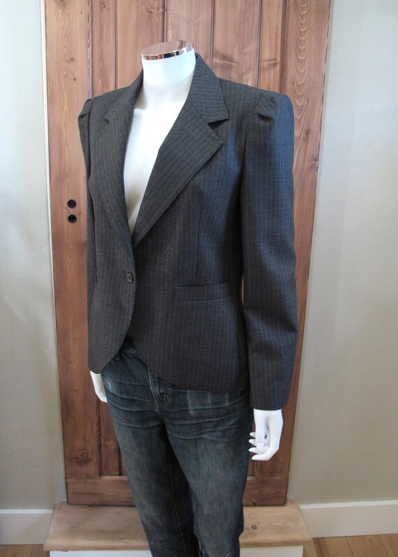 Vintage 90s Pure Wool Charcoal Pinstripe Blazer - image 4