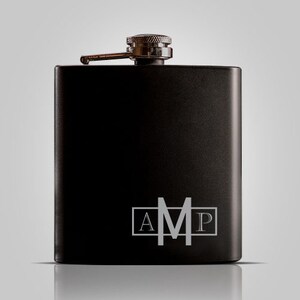 Personalized Flask for Men, Flask for Women, Groomsmen Flask, Hip Flask, Best Man Whiskey Flask, Bachelor Party Pocket Flask, Engraved Flask