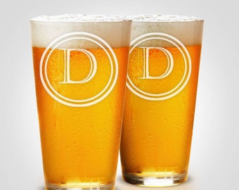 Pint Glasses, Groomsmen Gift Ideas, Engraved Groomsmen Glass, Groomsmen Glassware, Gift From Wife, Personalized Pint Glass, Beer Mug for Him