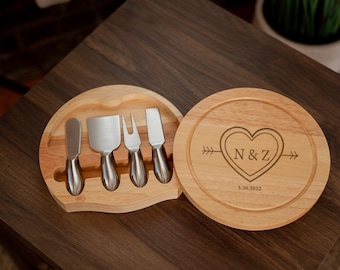 Presente de noivado personalizado, recém-noivado, tábua de queijos personalizada, presente de noivado gravado, presente de inauguração para casal, presente de casamento