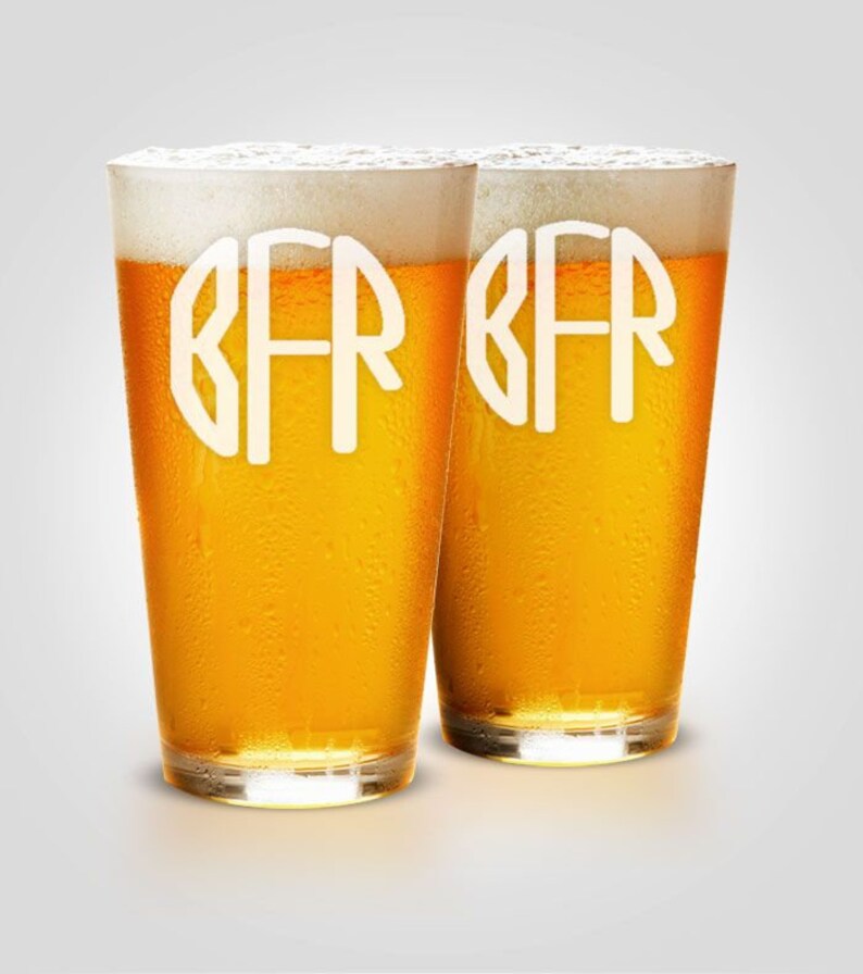 Wedding Party Favor Groomsmen Glasses Beer Glass Personalized Custom Bar Glass Wedding Party Gift Personalized Beer Glass Groomsmen Gift