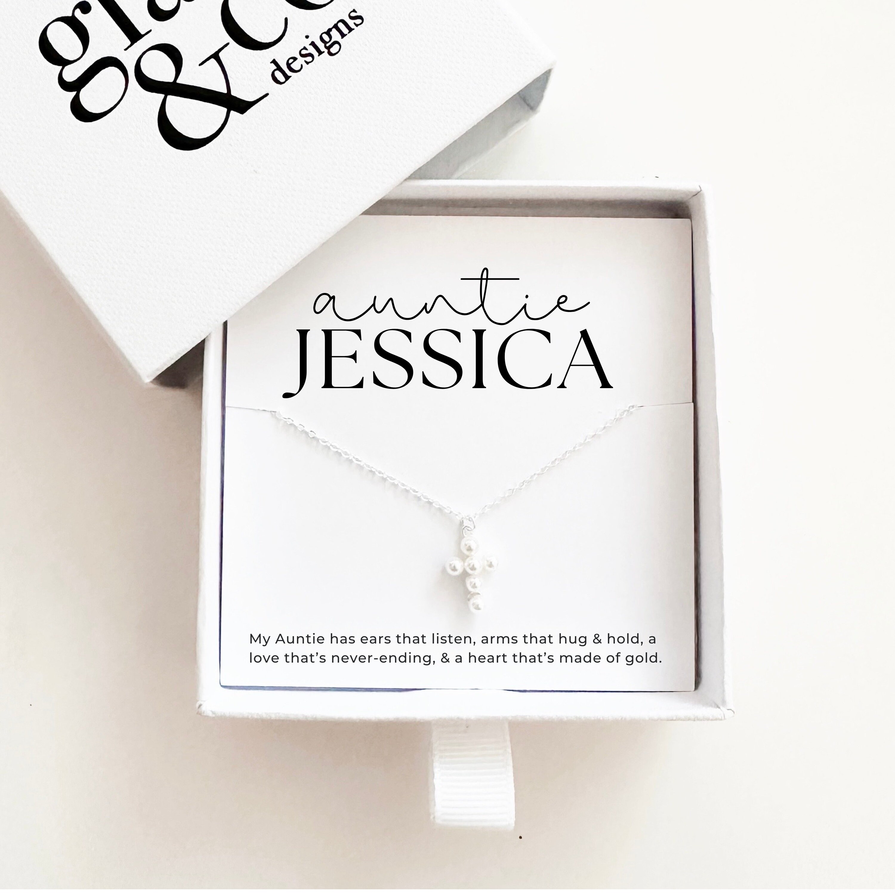 Personalised auntie jewellery deals
