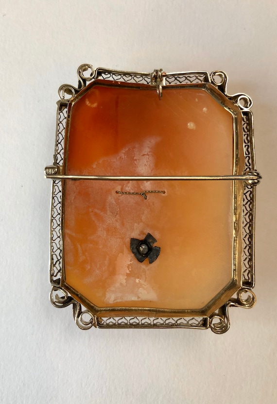 Rare Rectangular Antique Cameo en Habille 14 kt - image 3